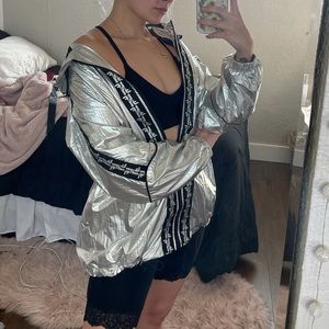 LF THE BRAND SILVER WINDBREAKER